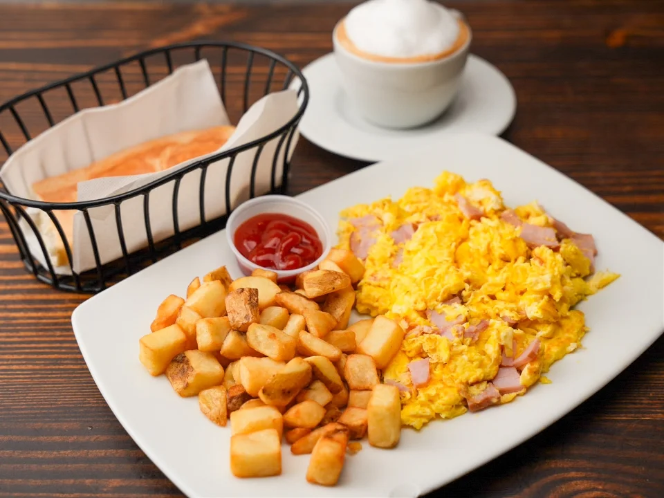 Huevos a Su Gusto / Eggs to Your Taste