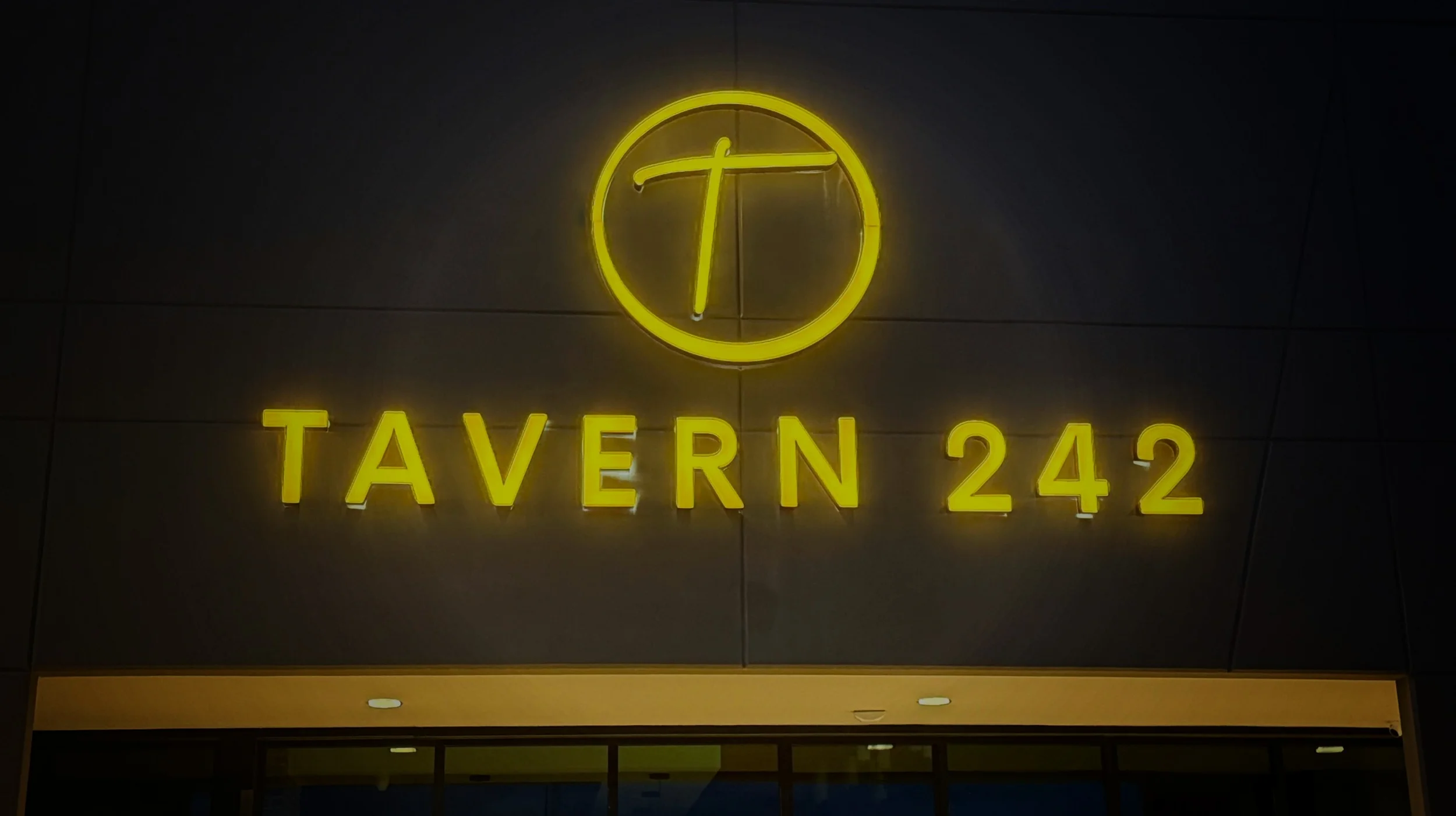 Tavern 242 - Upscale Dining and Sports Bar in Morrrison, CO