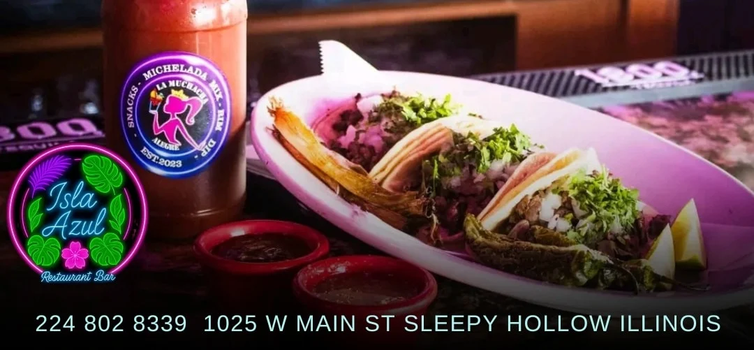 Delicious street tacos featuring carnitas and asada