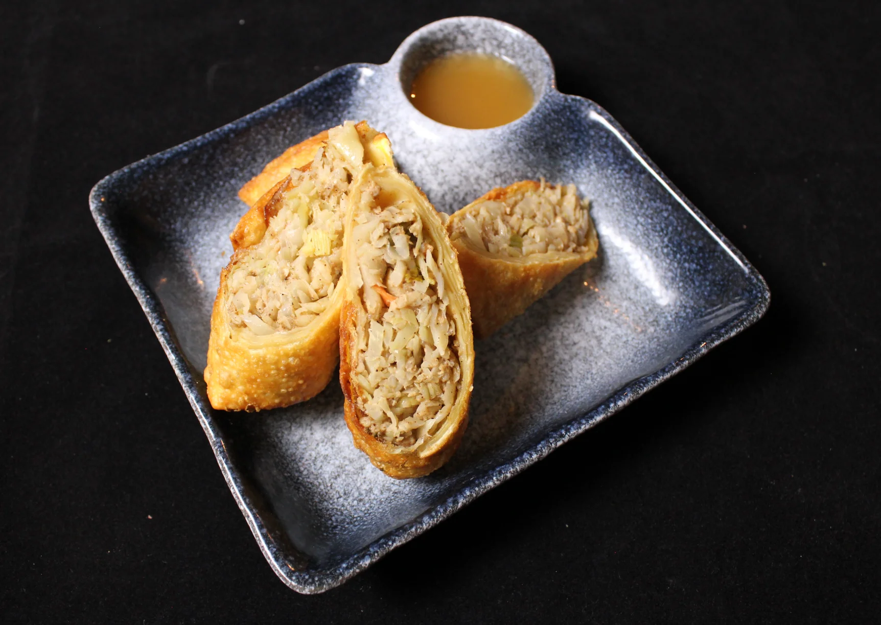 Egg Roll (2 pcs)