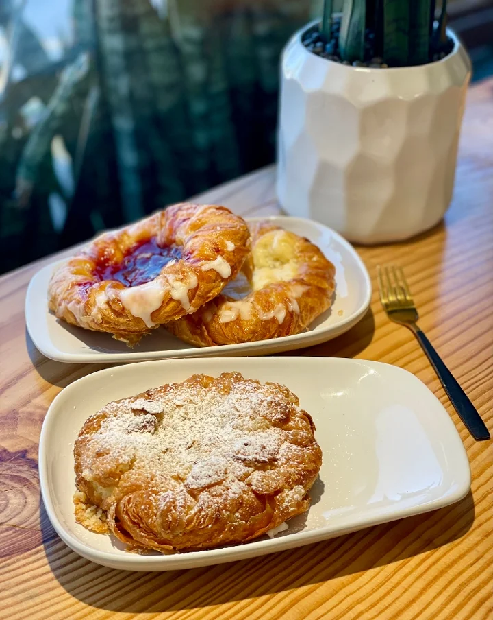 Danishes