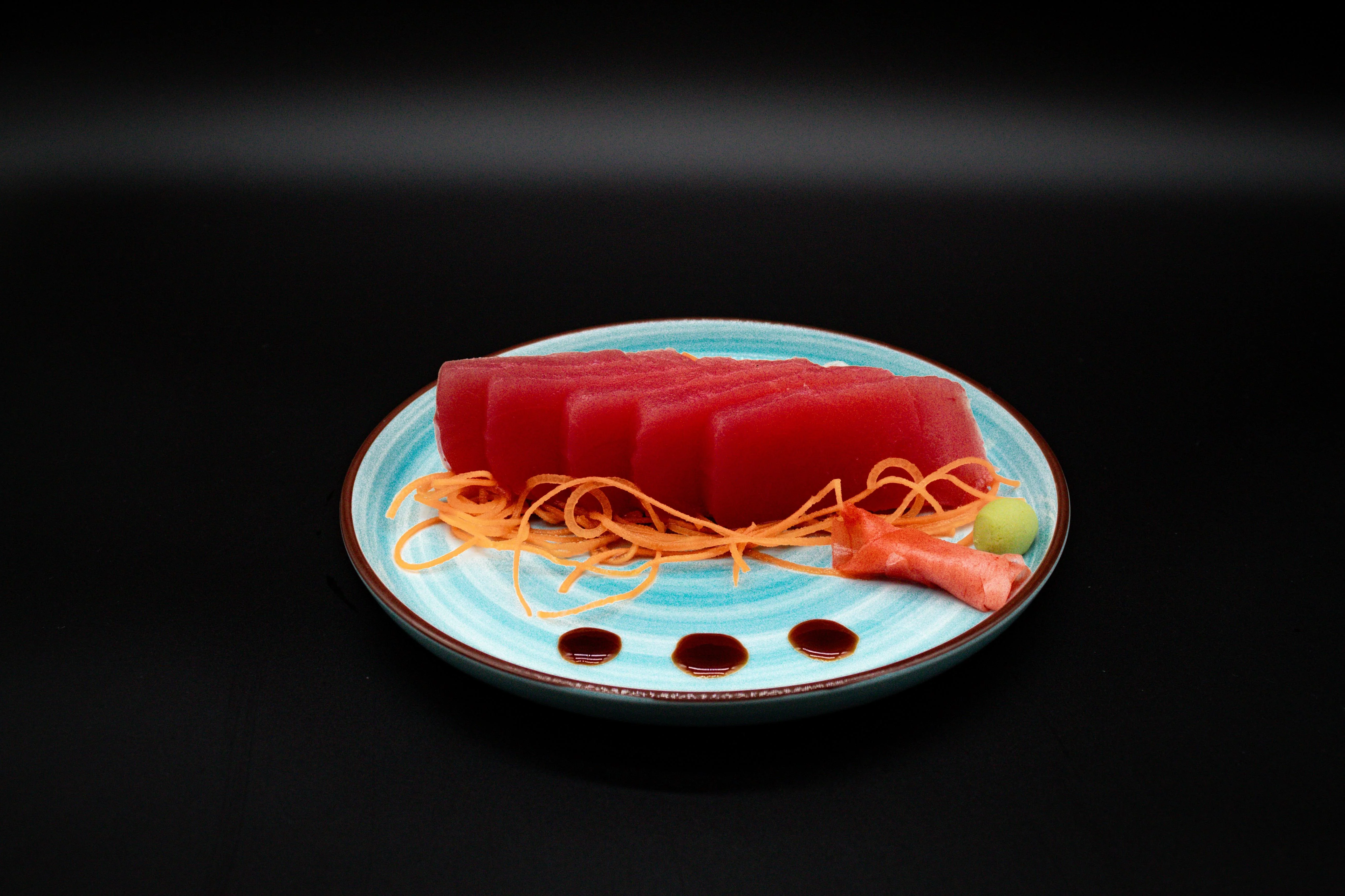 Maguro (tuna) Sashimi