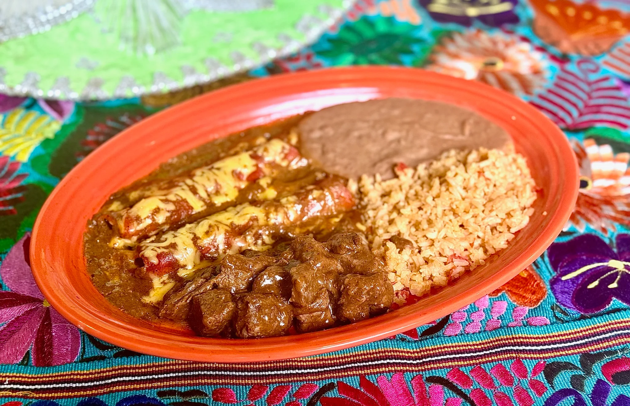 Lupita Plate
