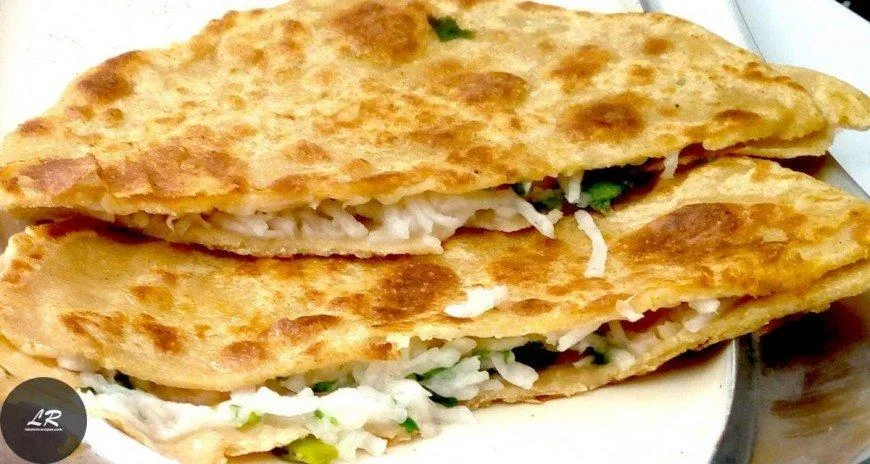 Mooli Paratha