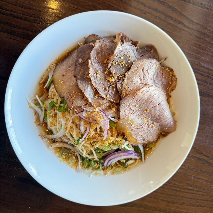 800 Fair Oaks Avenue - 89.Bunny bun 1 pc