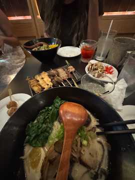 Photo from Cesar L.'s review