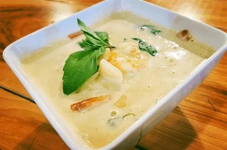 35. Green Curry