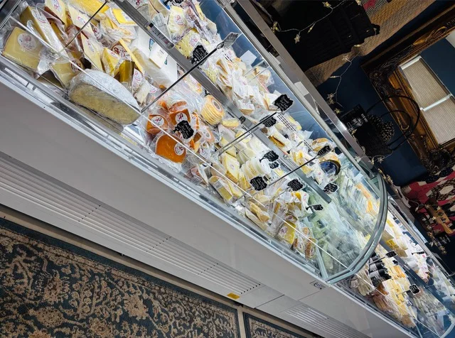 A tray of Aunt Ellie's Cheeses