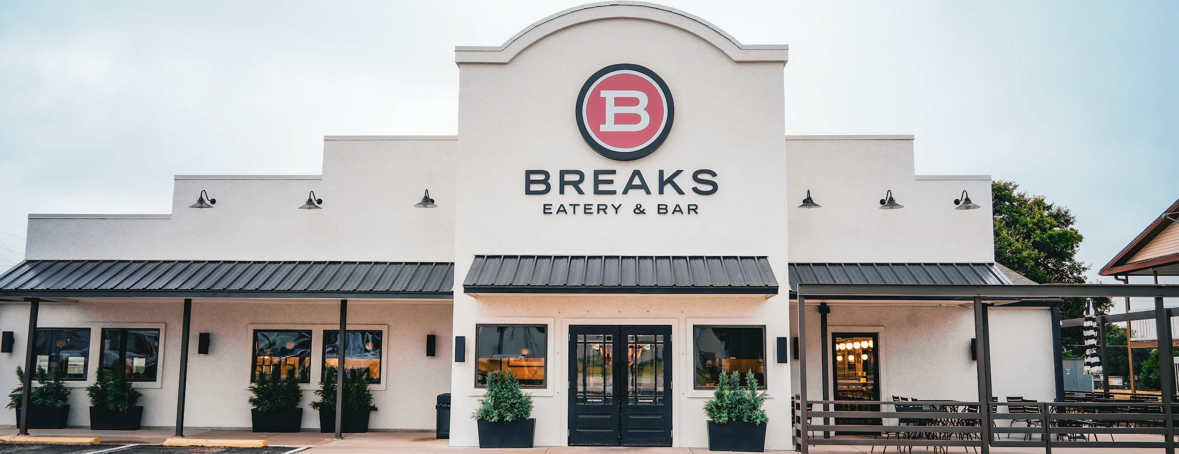 Exterior view of Breaks Eatery & Bar with modern design