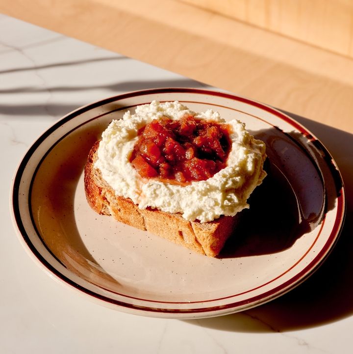 Beverly Hills Hot Bob Hot Sauce Retail