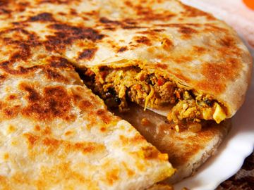 Chicken Keema Naan
