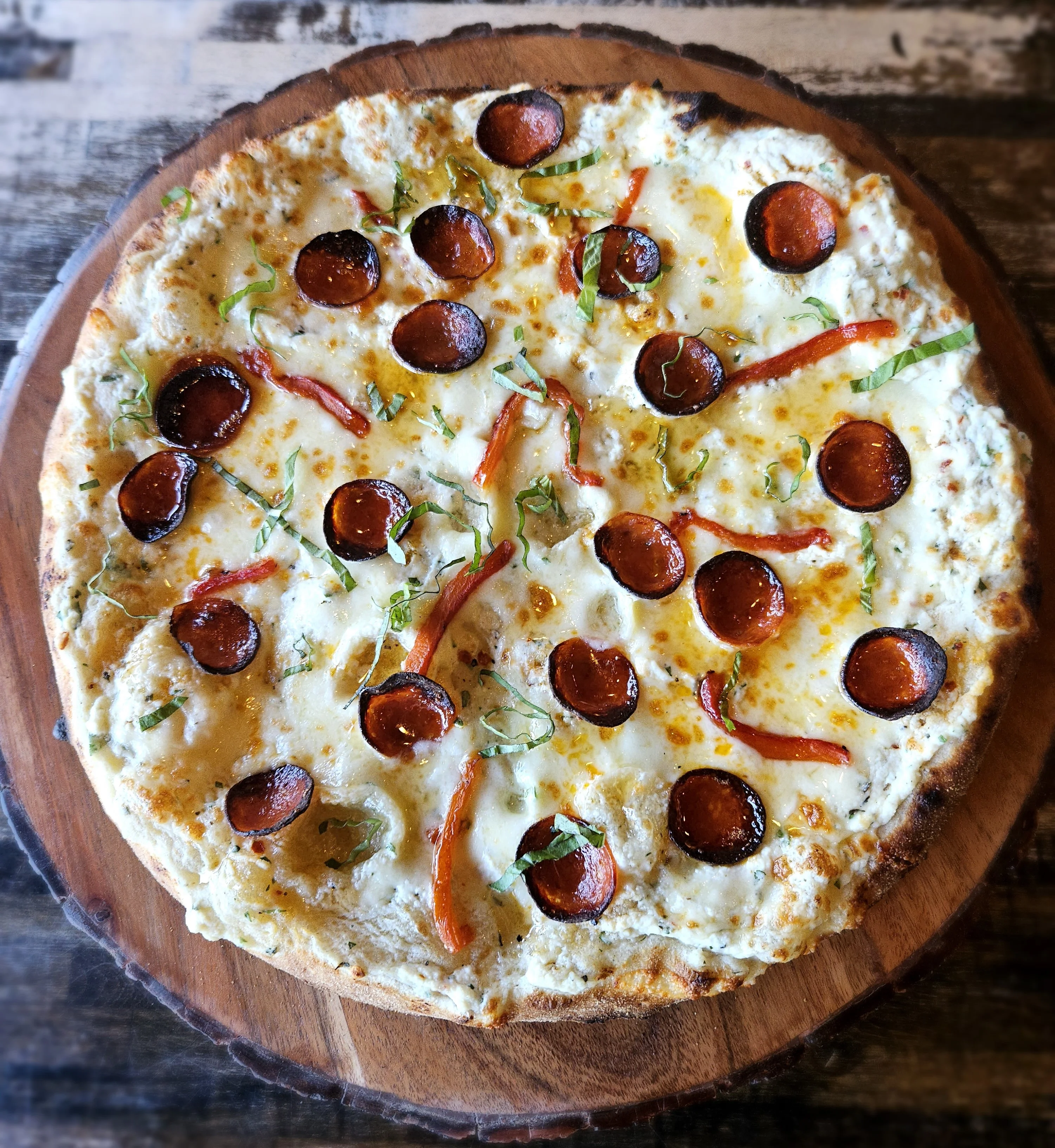 A beautiful looking pizza