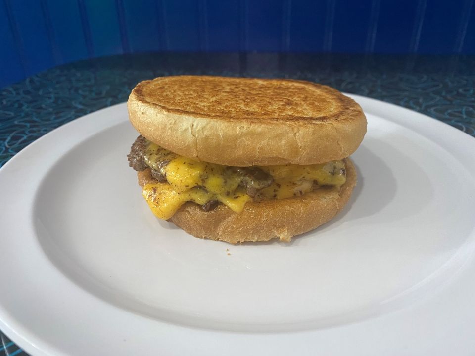 Tim Cheeseburger Menu