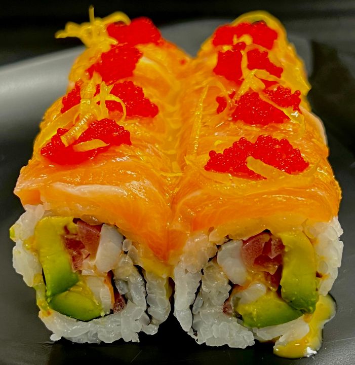 Lemon Ponzu Salmon Roll