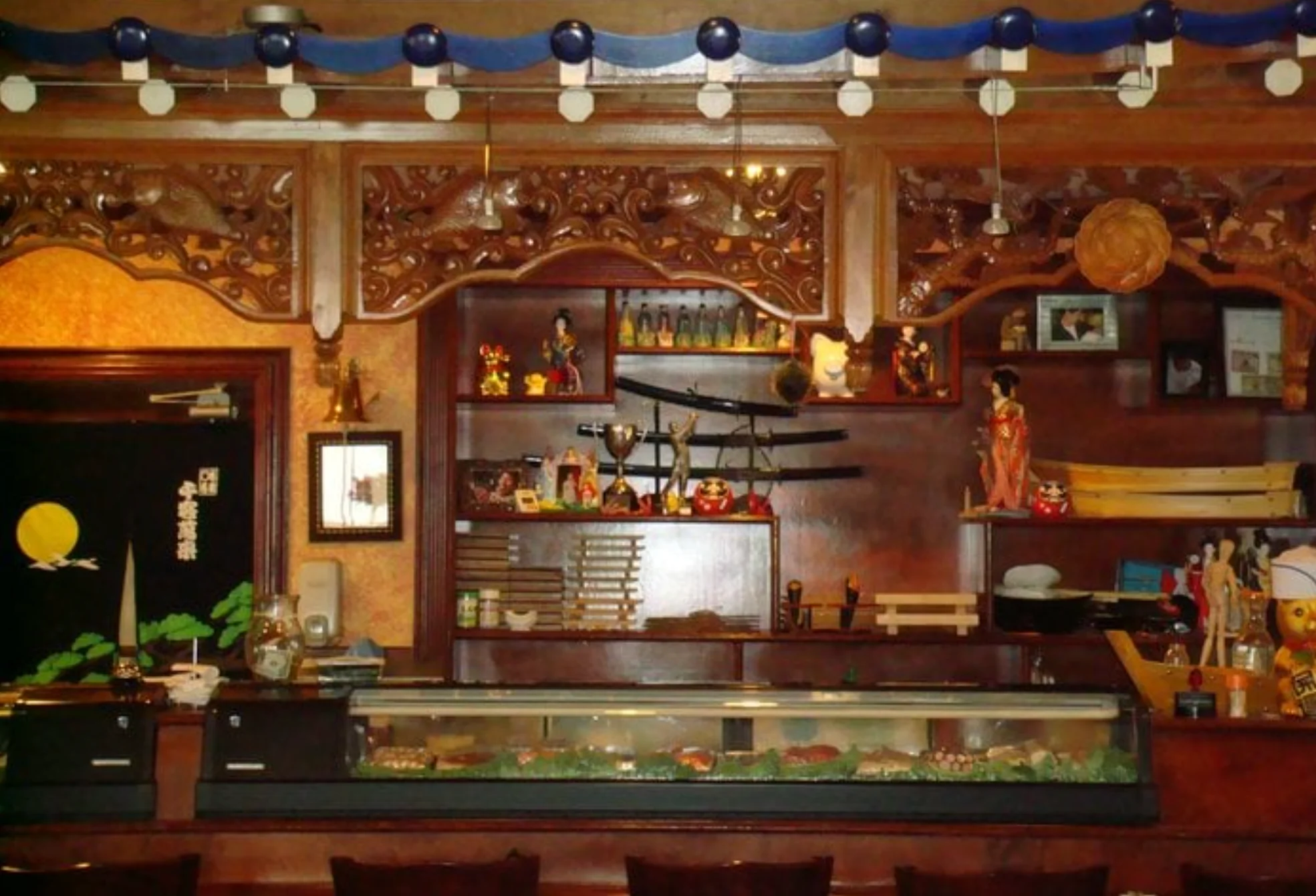 Screenshot of a restaurant menu showcasing various dishes and prices.