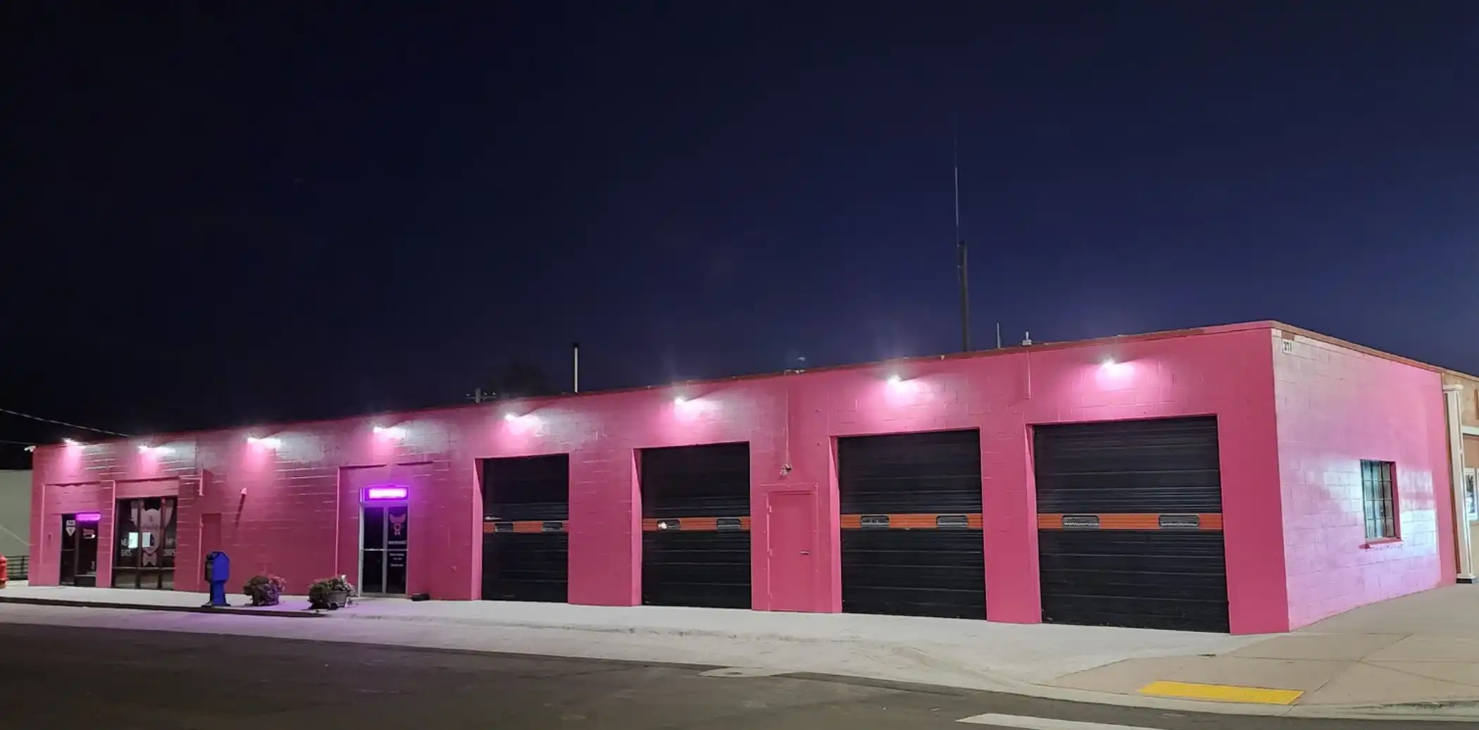 271 N Ave B BobbyQ Pork Sando