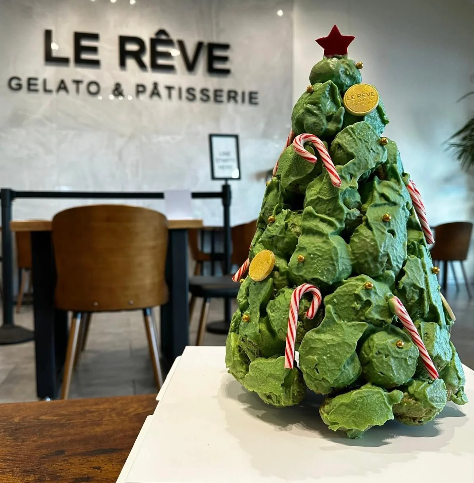 Carousel image 4