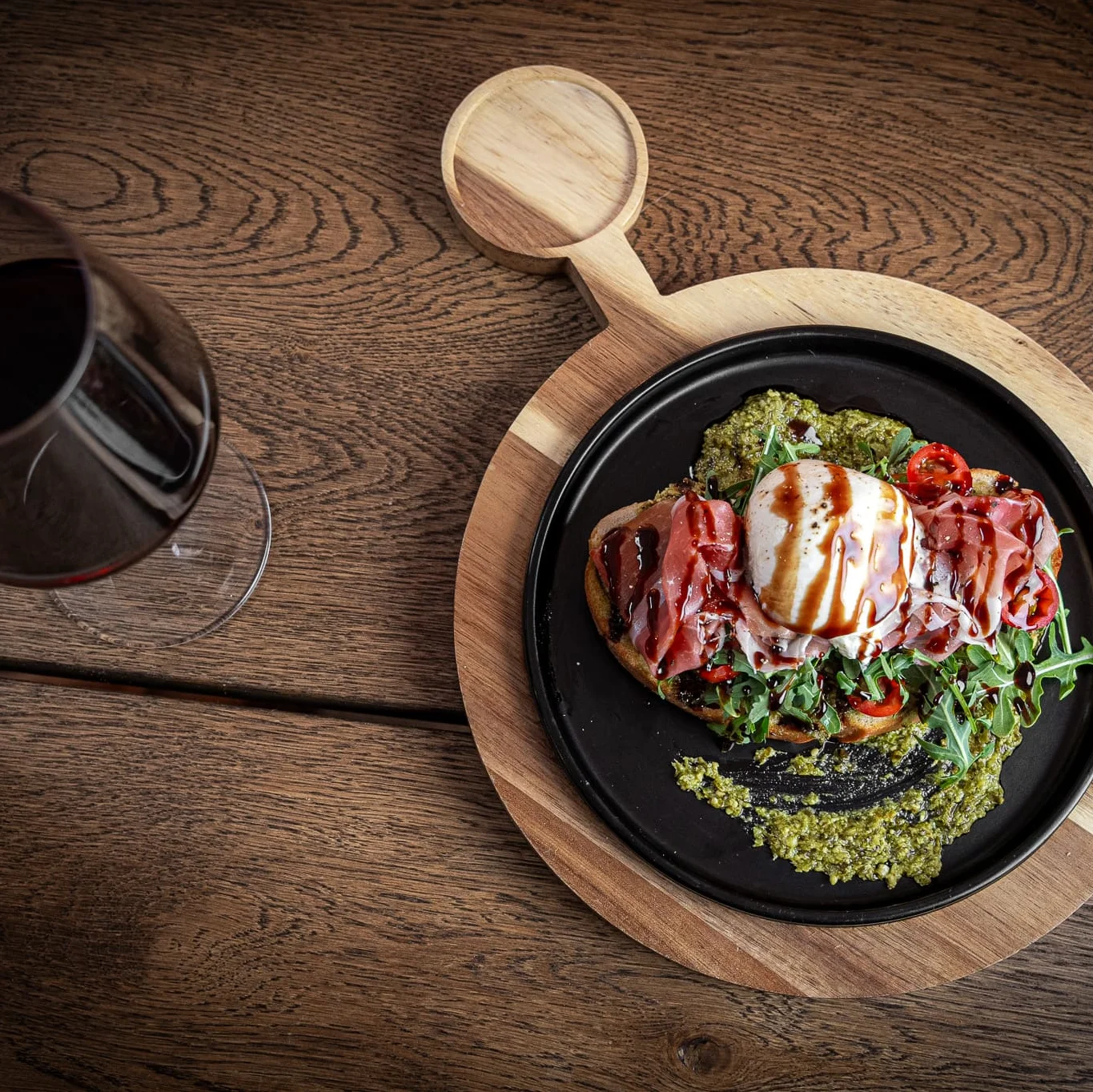 Crepes and gourmet toasts