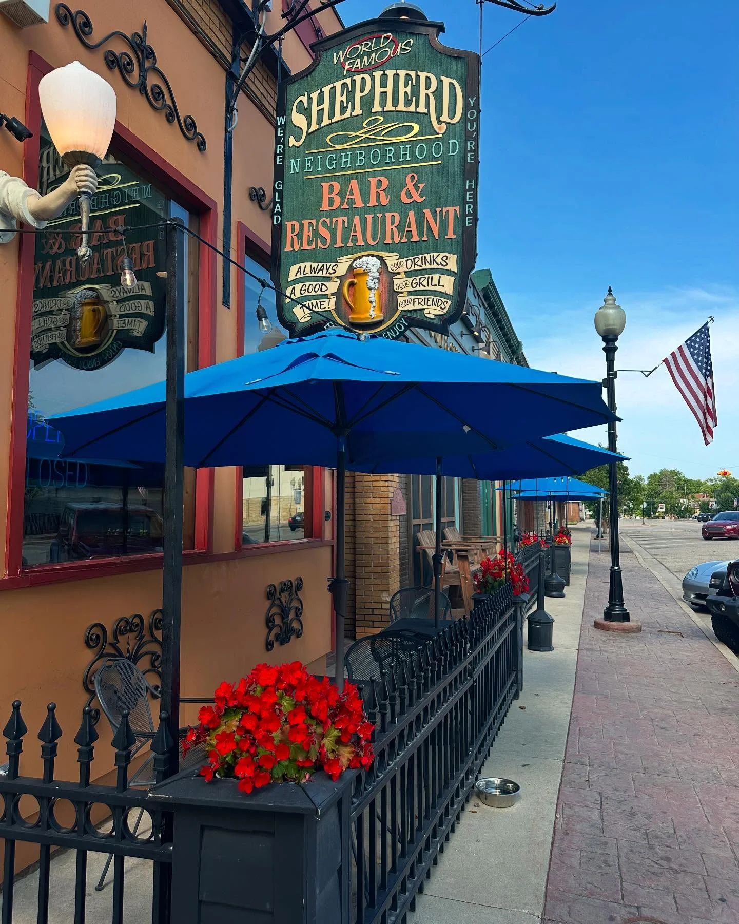 Charming neighborhood bar and restaurant with outdoor seating