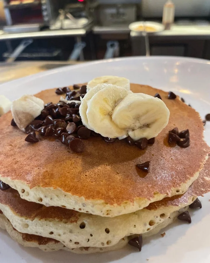 SS Chocolate Chip Banana Pancakes