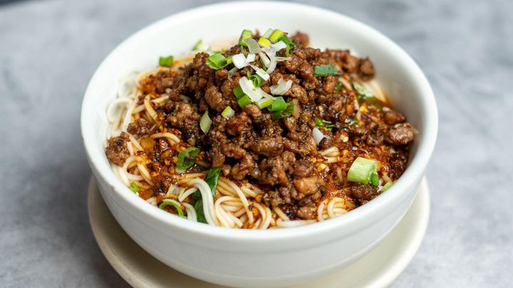 915 Arch St, Philadelphia, PA 19107 - General Tso's Tofu 左宗豆腐