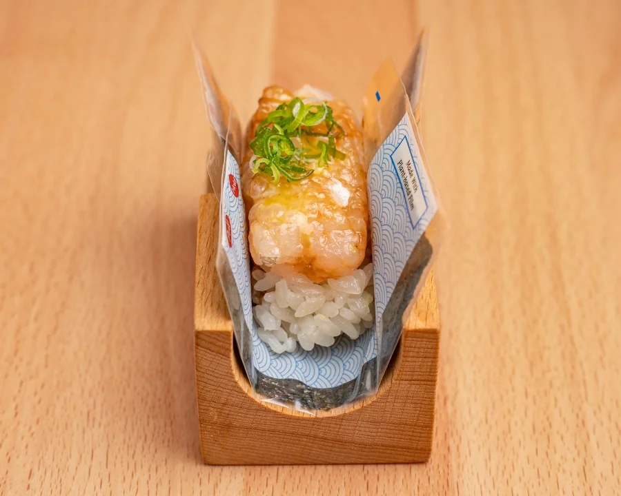 Kampachi Roll