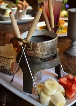 Fondue FOR FOUR