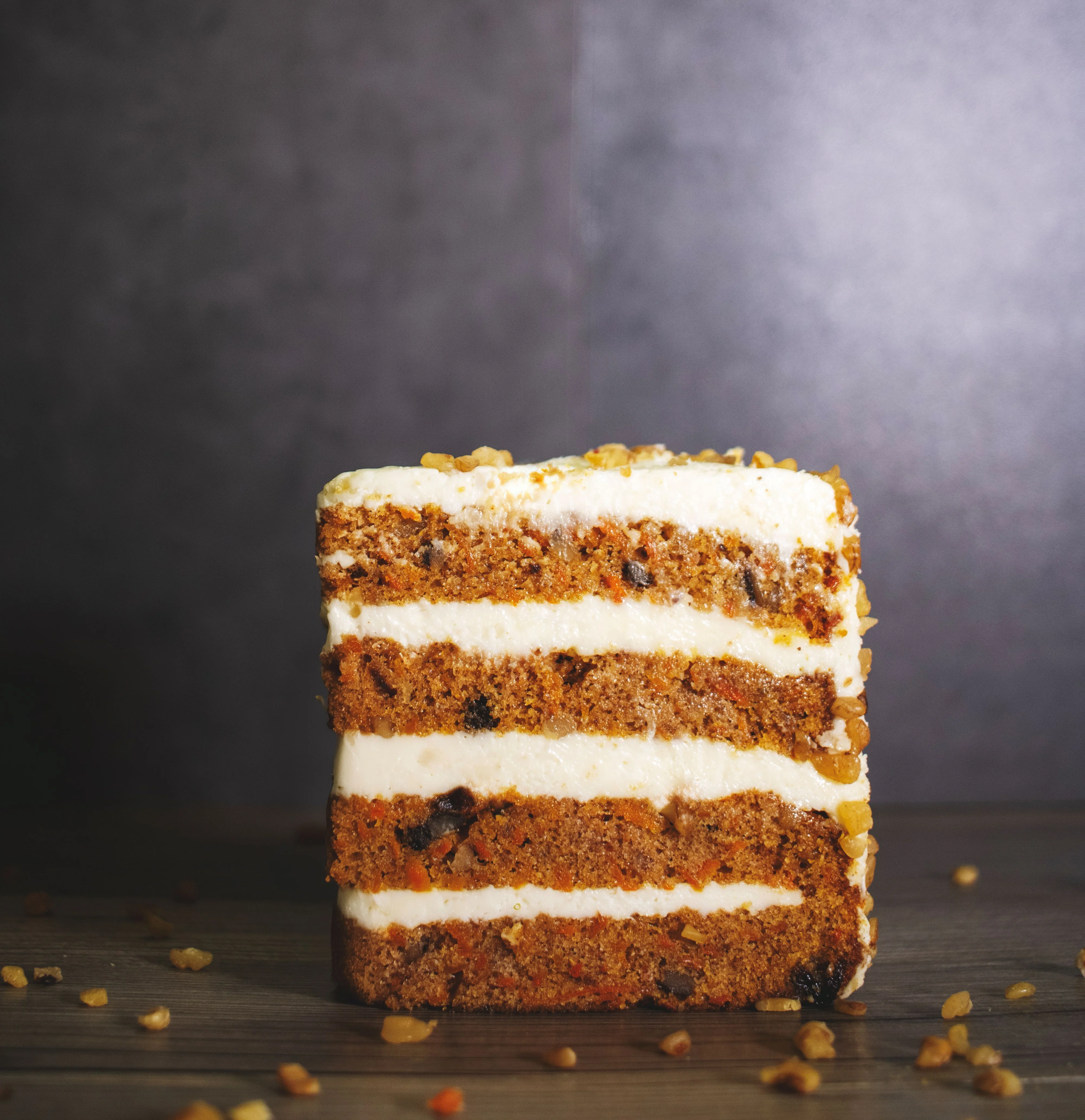 Multi-layer cake slice
