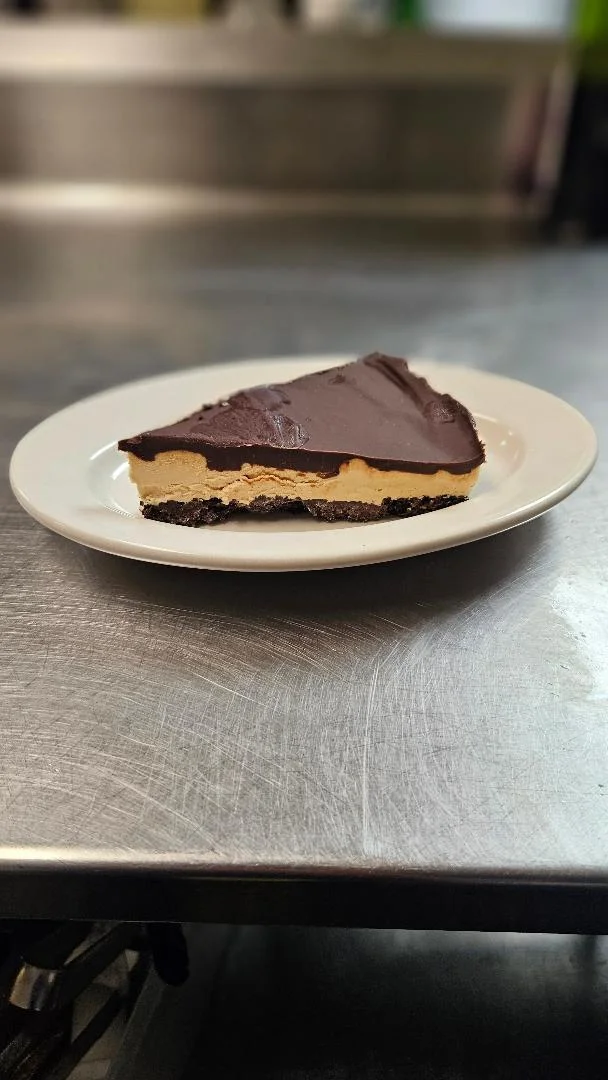 Peanut Butter Chocolate Pie