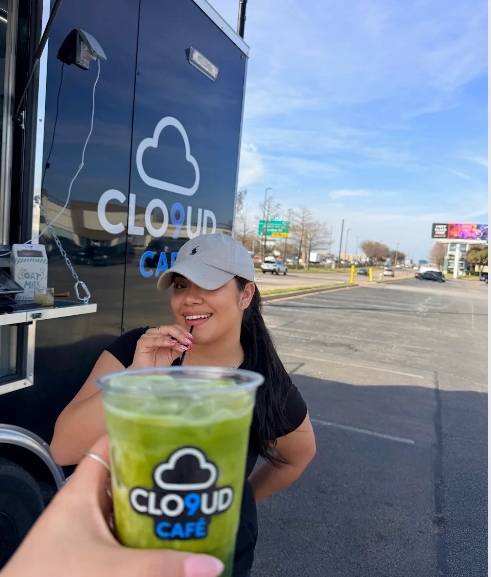 Refreshing green drink from Cloud Café food truck