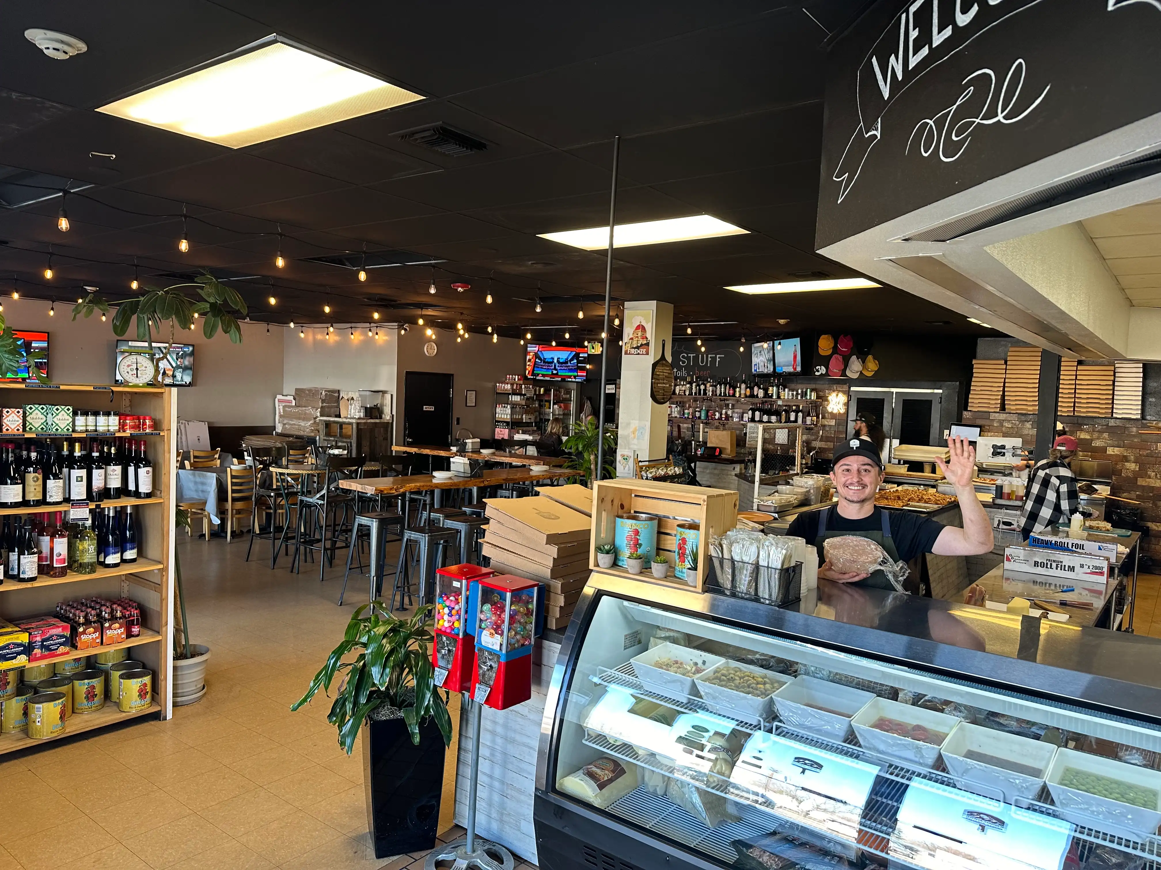 Pizzeria Leopold Side Salad