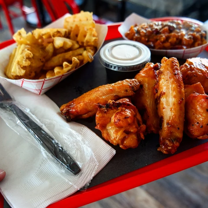 Smoked Wing Platter (SIX PIECE) w/2 sides