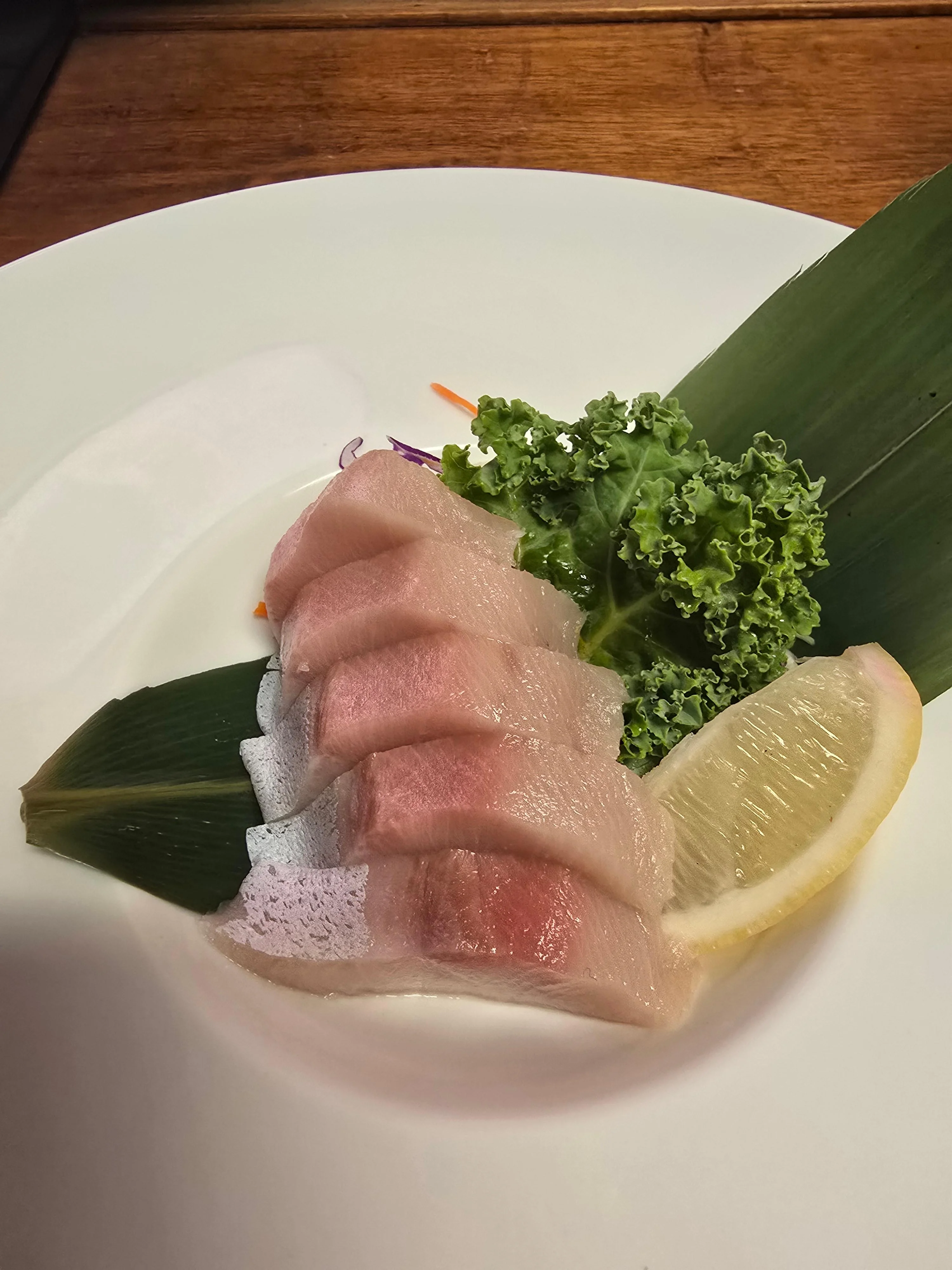 YELLOWTAIL (HAMACHI) SUSHI