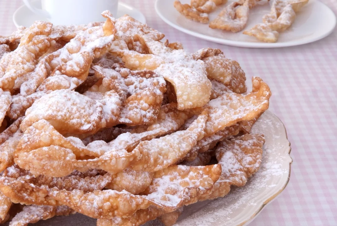 Funnel Cake Fries