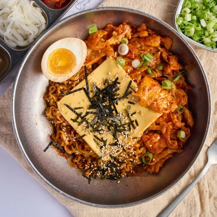 E6. BUADA RAMYUN