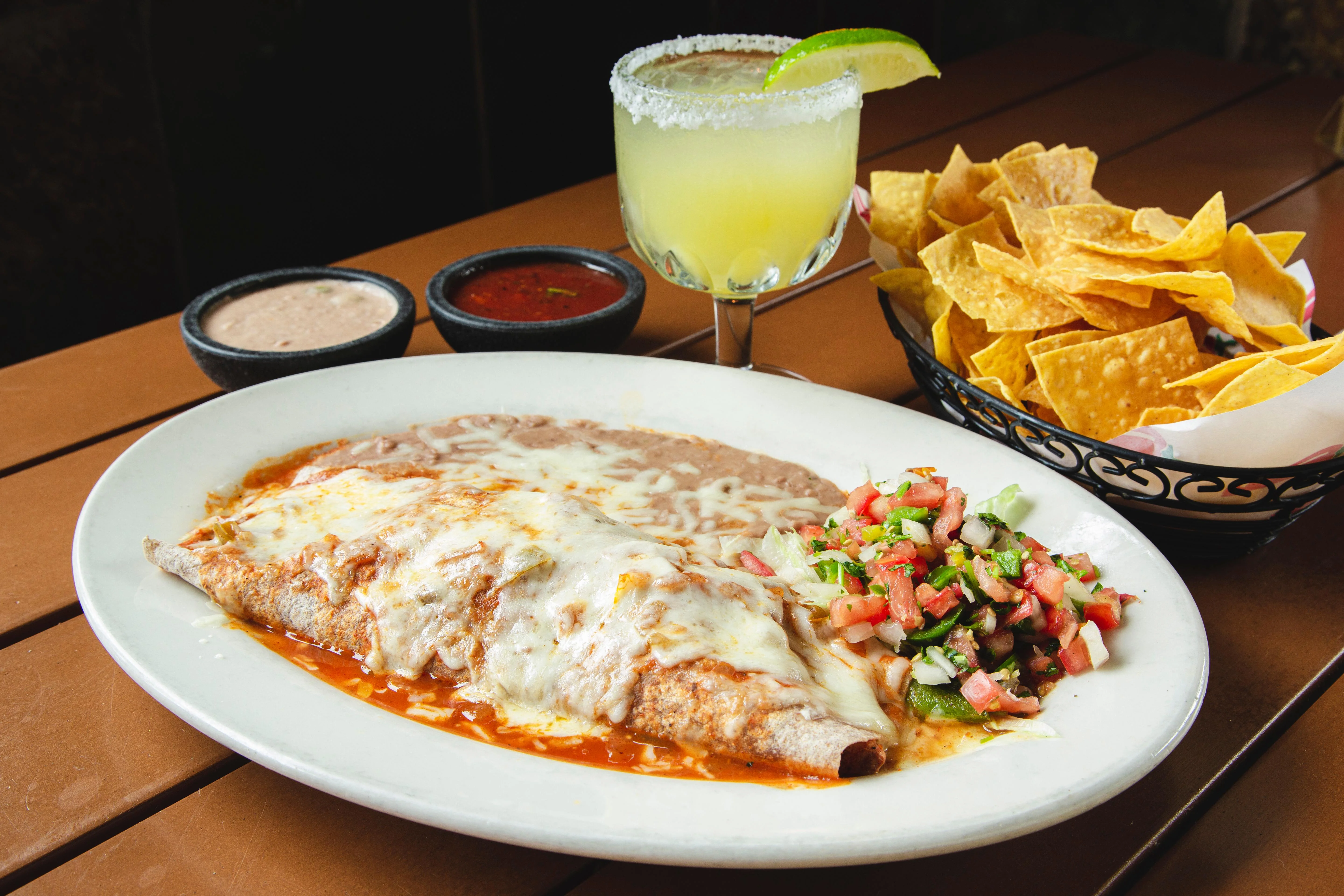 KIDS UNDER 8 EAT FREE - FRIDAYS