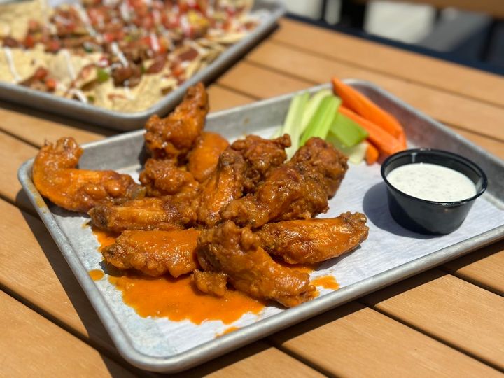 Bone-In Wings | Turnwater Bar and Grill