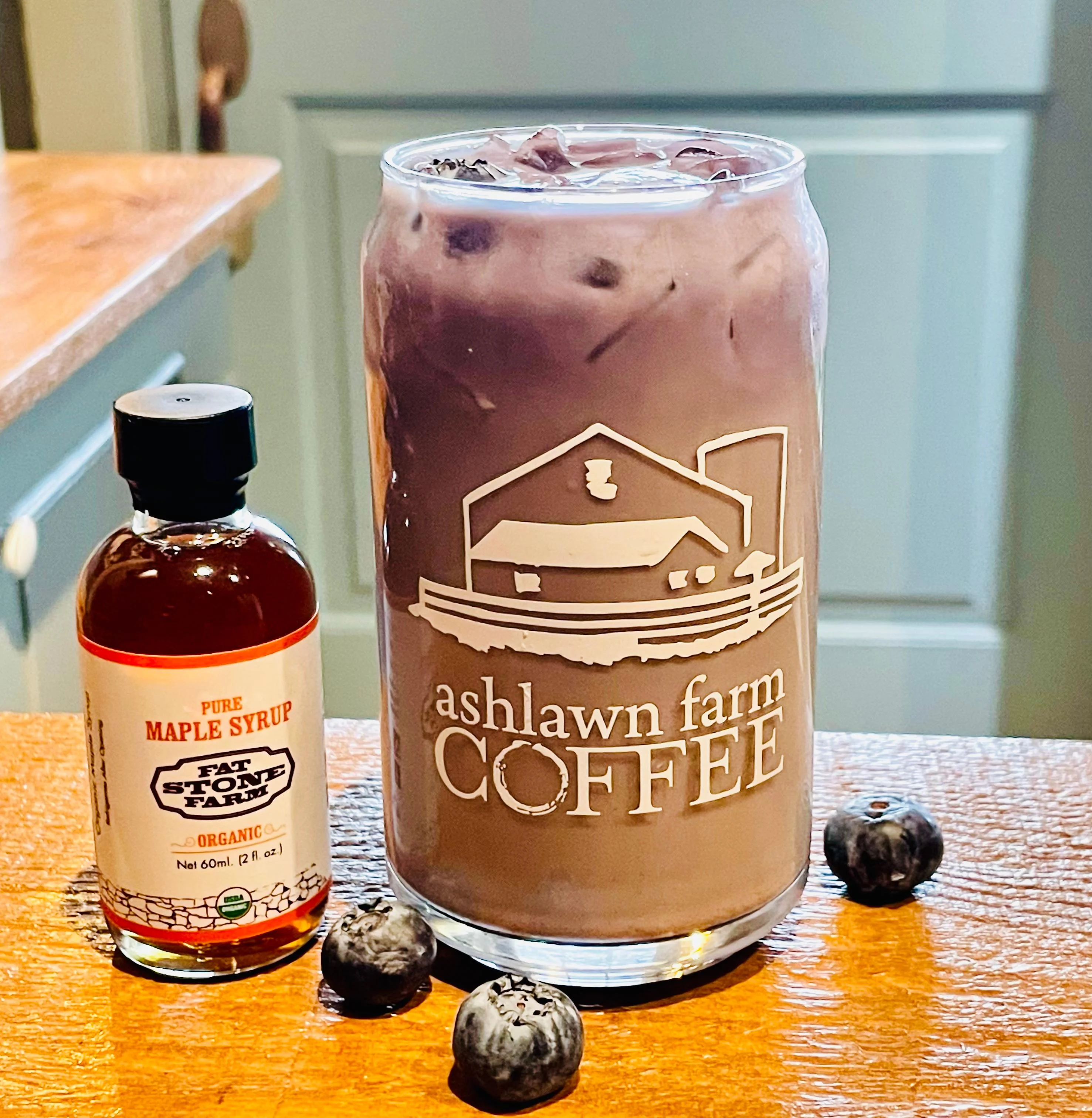 SPECIAL: Iced Maple Berry Latte