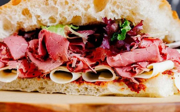 ROASTED BEEF FOCACCIA