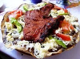 Tlayudas Carne Enchilada