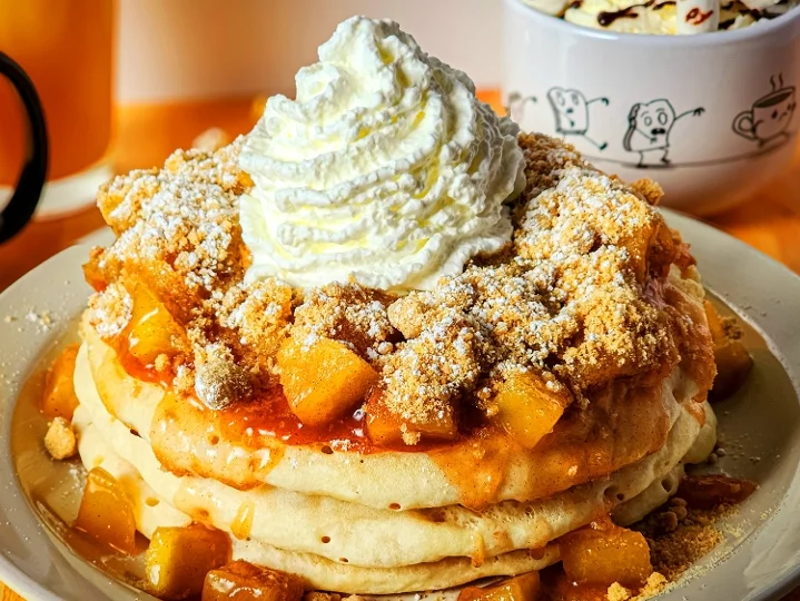 Caramel apple pancakes