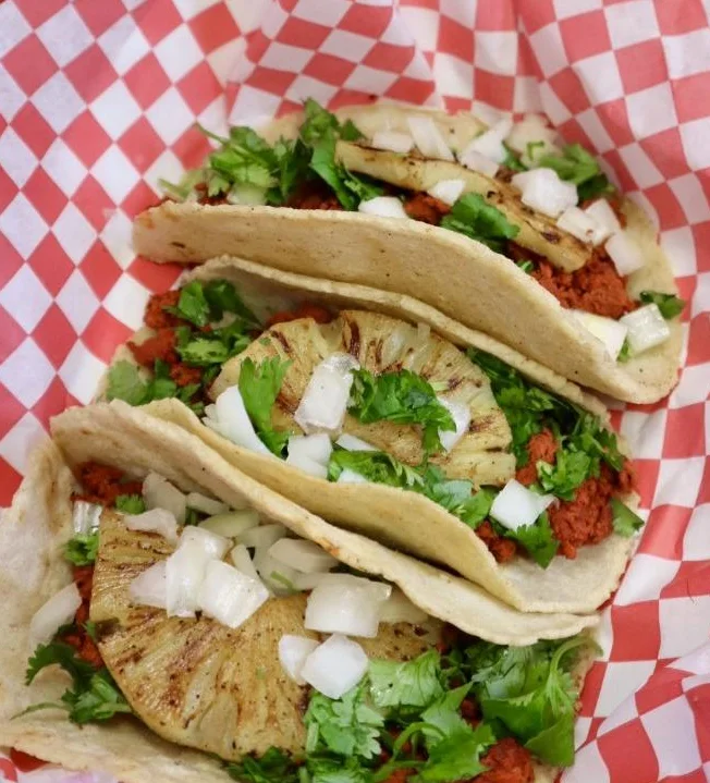 Trío de Tacos / Taco Trio (Flour)