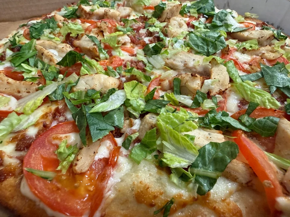 BLT Pizza