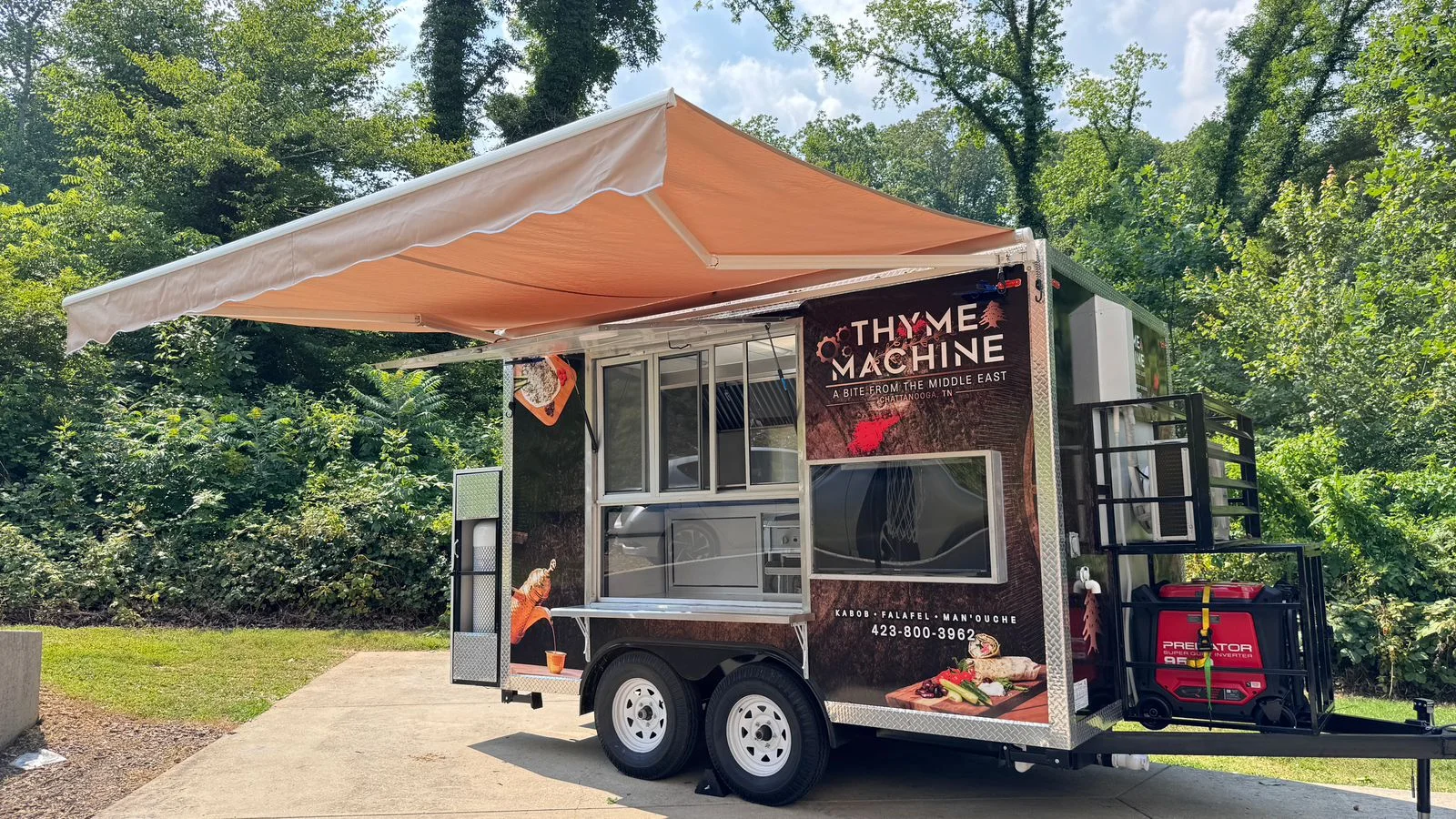 Food truck serving Middle Eastern cuisine in Chattanooga