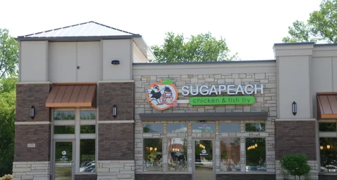 Exterior view of Sugapeach Chicken & Fish Fry restaurant