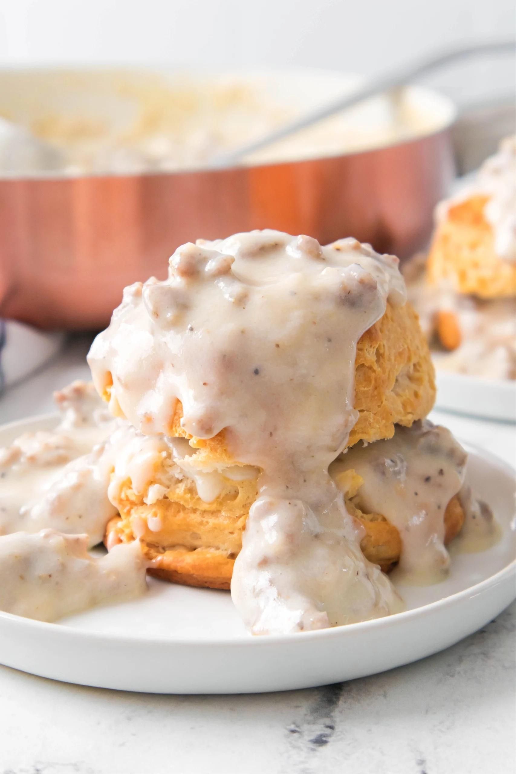 SINGLE BISCUITS N' GRAVY at Little Duck Diner