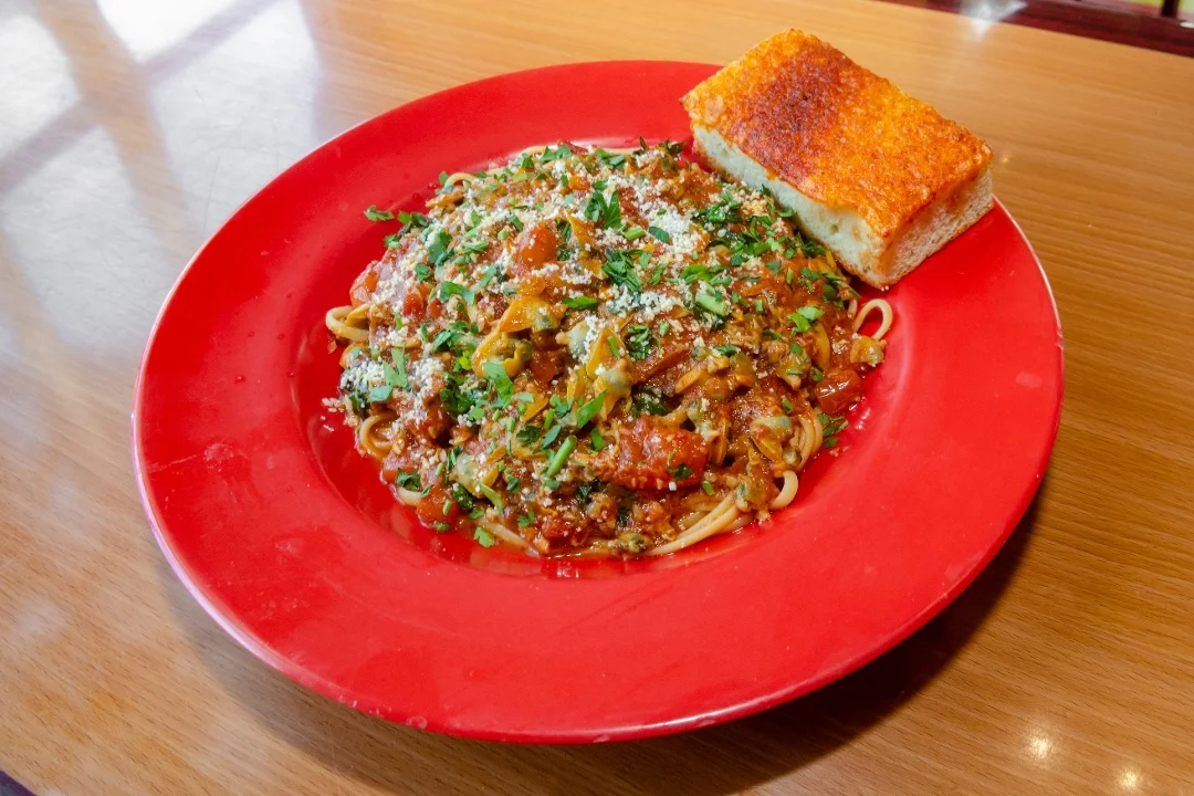 Linguini with Clam Sauce