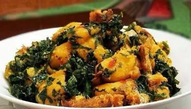 Nigerian efo riro with spinach and yam