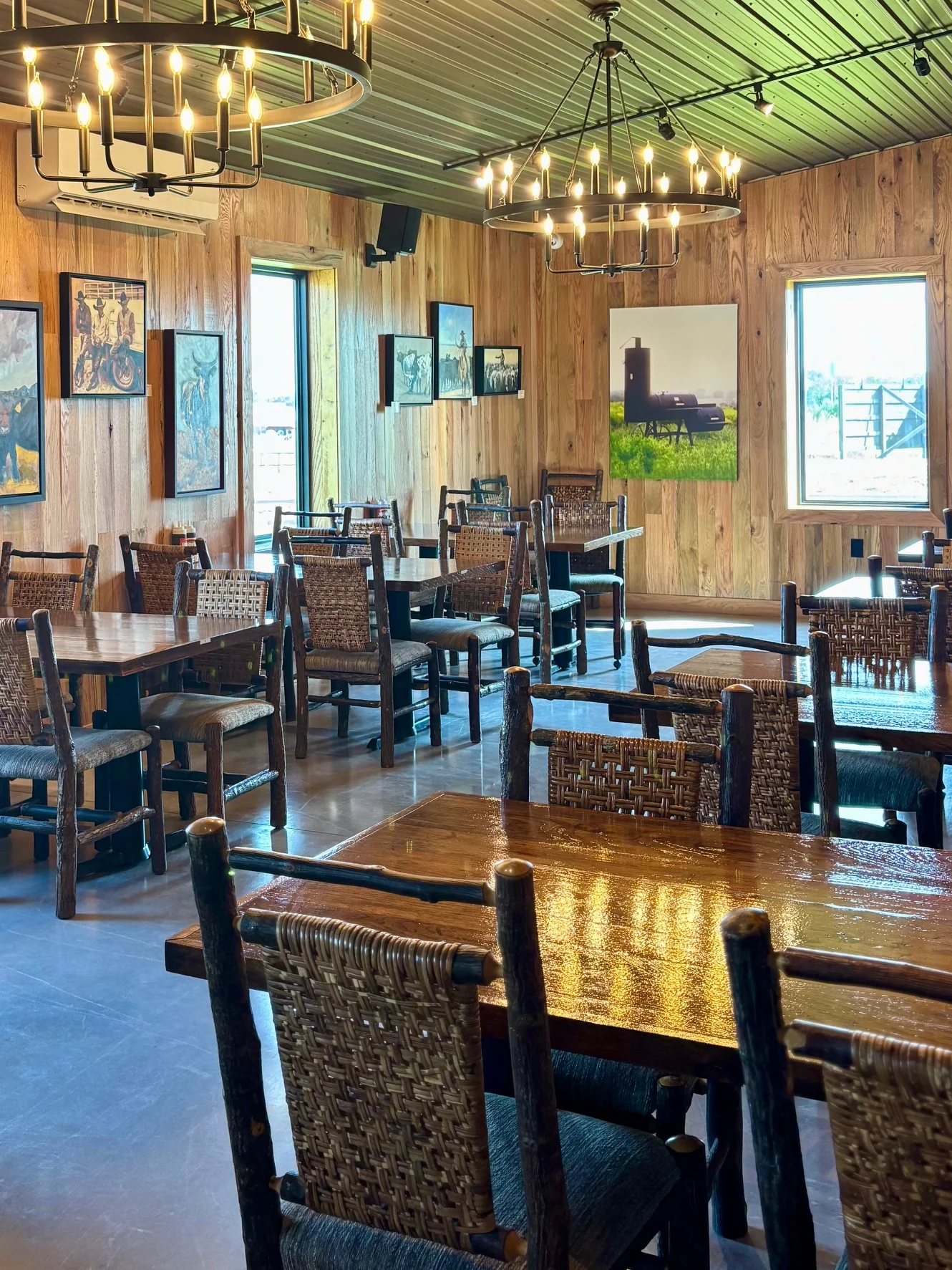 Cozy restaurant interior with wooden decor and warm lighting