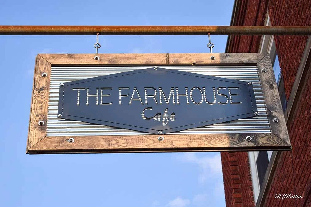 About-Farmhouse-Cafe